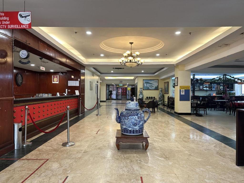 Klang Histana Hotel Extérieur photo