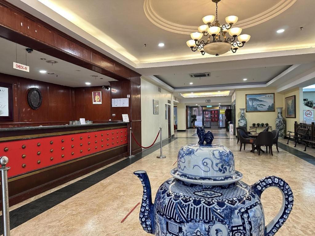 Klang Histana Hotel Extérieur photo